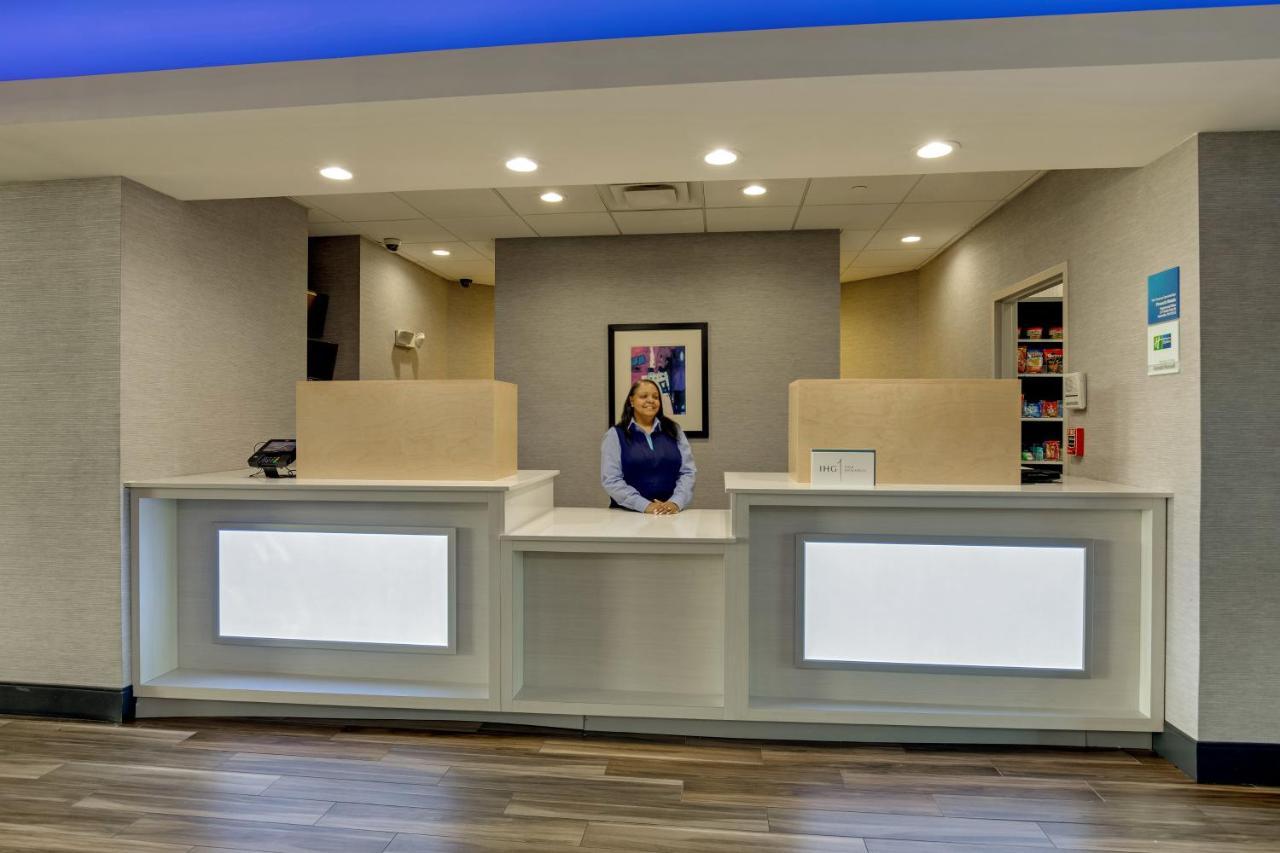 Holiday Inn Express Nashville-Opryland By Ihg Exterior foto